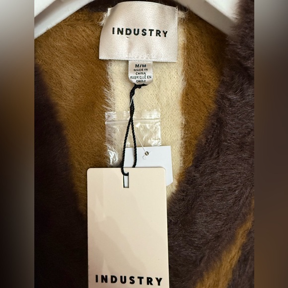 Industry Brown Striped Women's Sweater, Super Soft, New With Tags - Picture 5 of 6